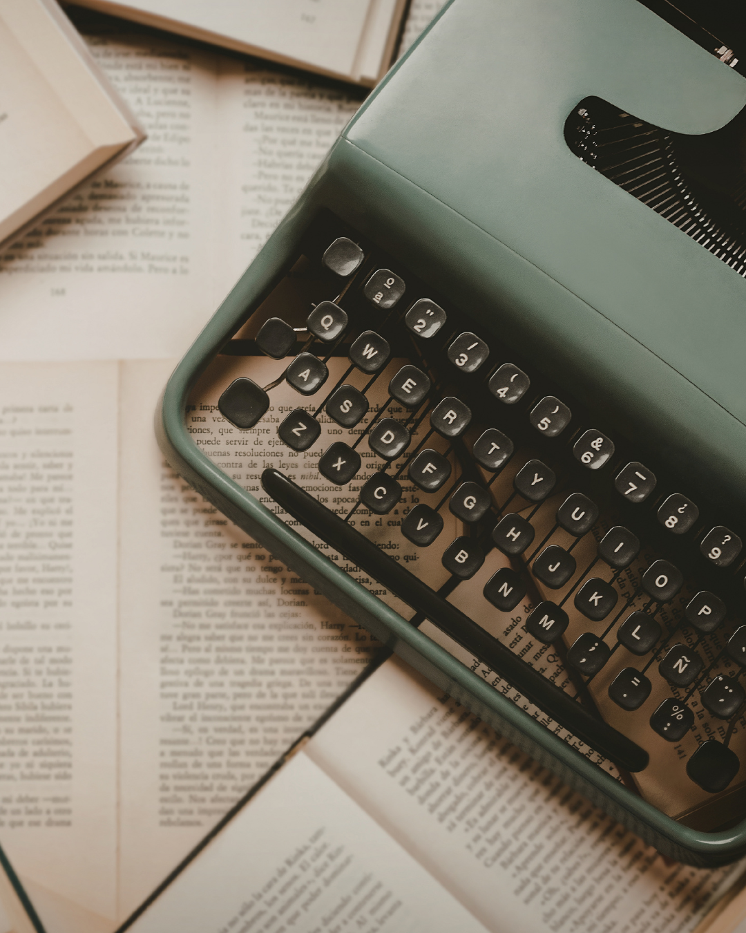 kurs wydawniczy dla pisarek i ekspertek – self-publishing i wydawnictwo